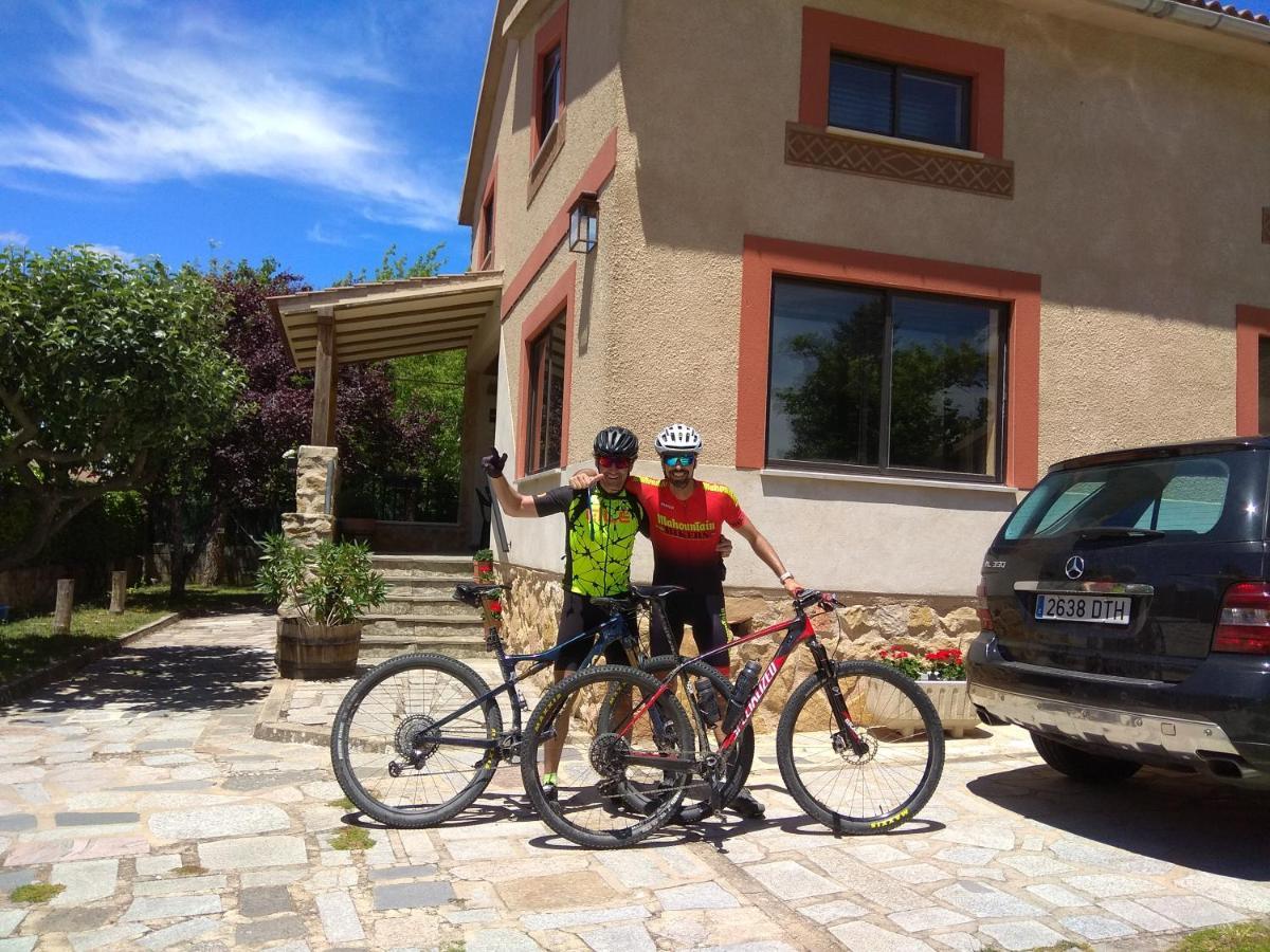 Casa Rural Las Tuyas En Segovia Паласуэлос-де-Эресма Экстерьер фото