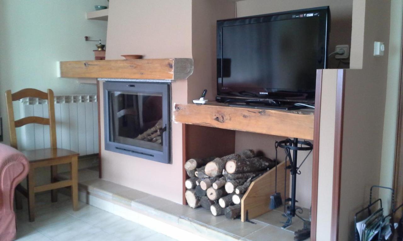 Casa Rural Las Tuyas En Segovia Паласуэлос-де-Эресма Экстерьер фото