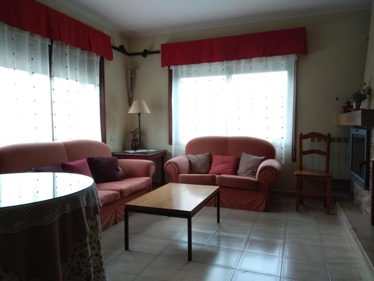 Casa Rural Las Tuyas En Segovia Паласуэлос-де-Эресма Экстерьер фото